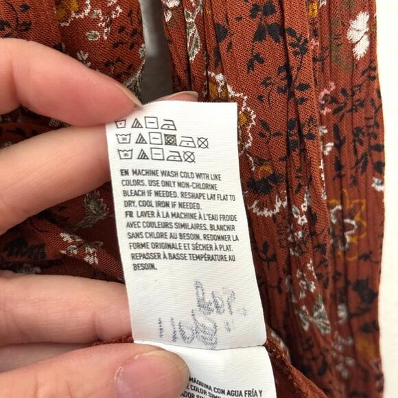 American Eagle Boho Floral Print Rust Blouse Size Large - Picture 6 of 9